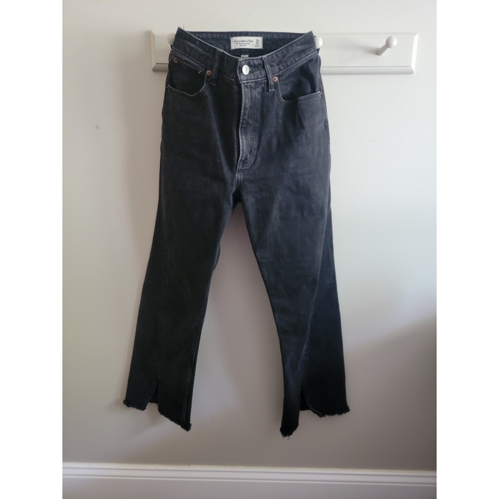 Abercrombie & Fitch Women's 00 24 90s Relaxed Jean High Rise Black Split Hem EUC